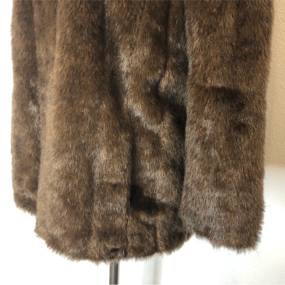 Banana Republic Brown Faux Fur Pullover Jacket with Pockets - Picture 8 of 16